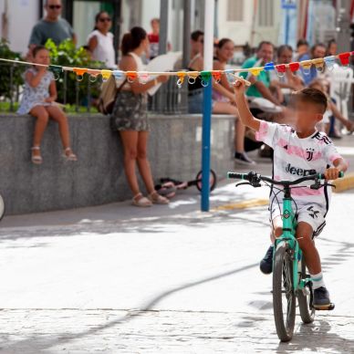 366011809_686787466811339_2972482638706787496_n