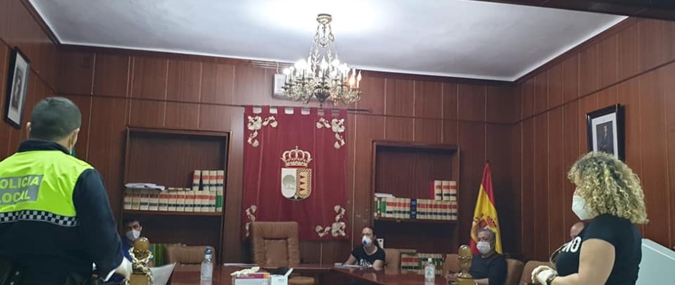 reunión bares 8 mayo 2020